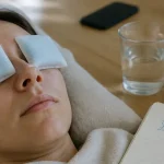 Compresses froides pour yeux fatigués : calmer rougeurs et sécheresse